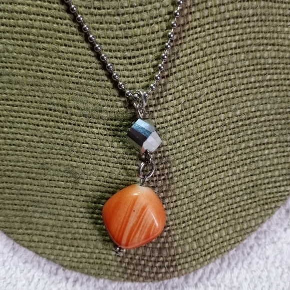 Silvertone Ball chain with faceted silvertone bead orange bead - Picture 1 of 4